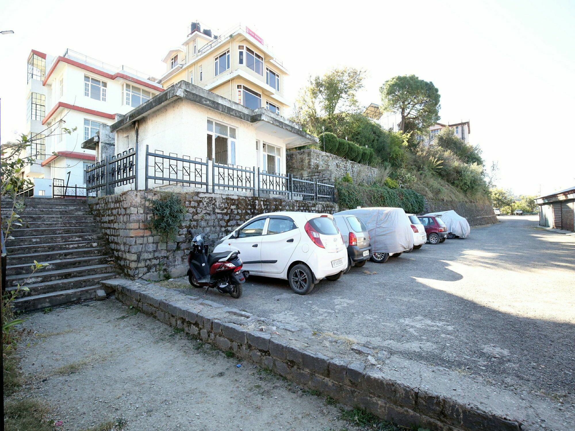 Elegant 3Bhk Abode In Shoghi, Shimla Διαμέρισμα Εξωτερικό φωτογραφία